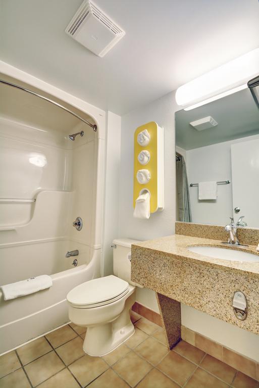 Quadruple Room Disability Access Non-Smoking