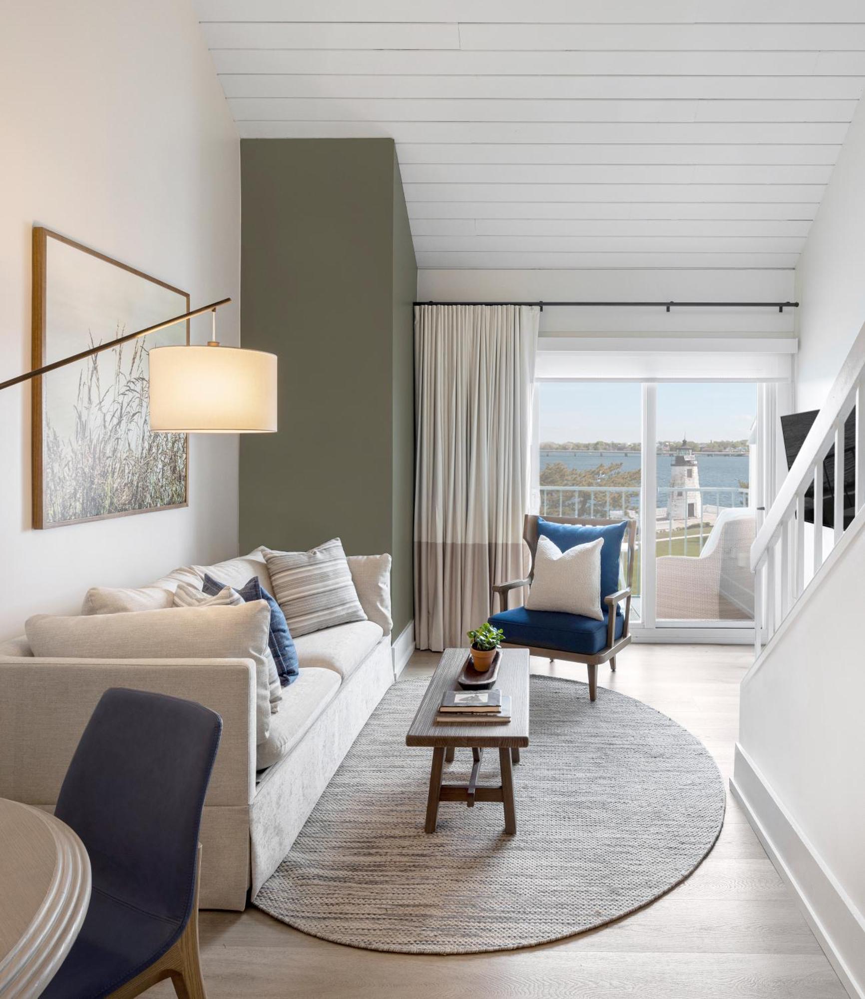 Bi-Level Suite Balcony