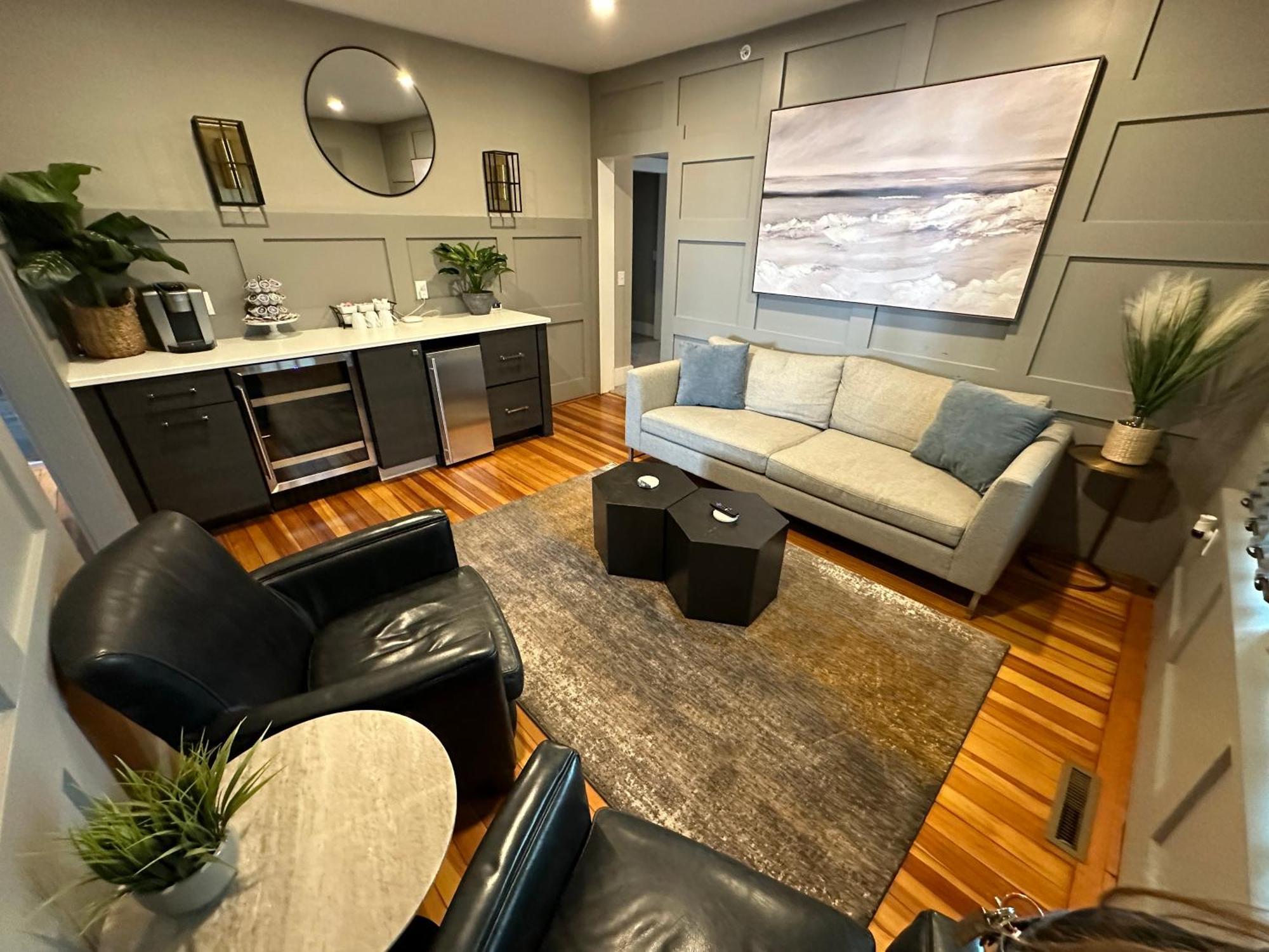 Seven-Bedroom House