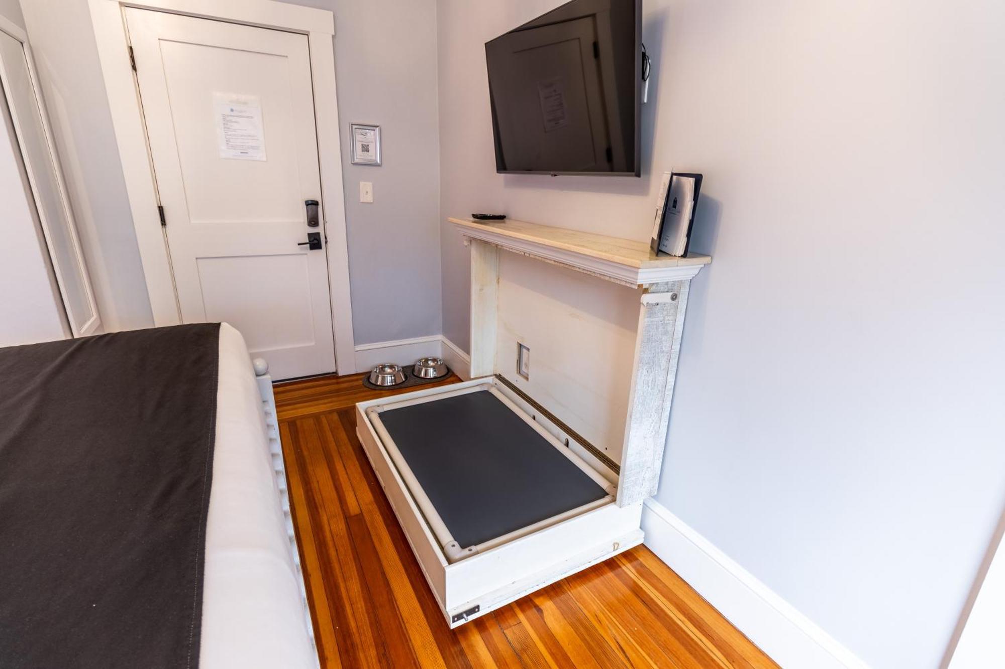 Room 2
