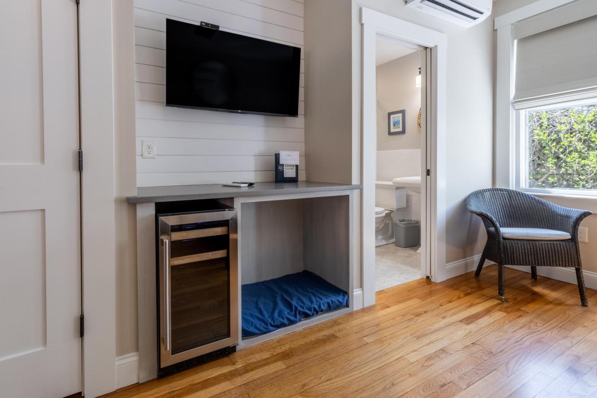 Room 4