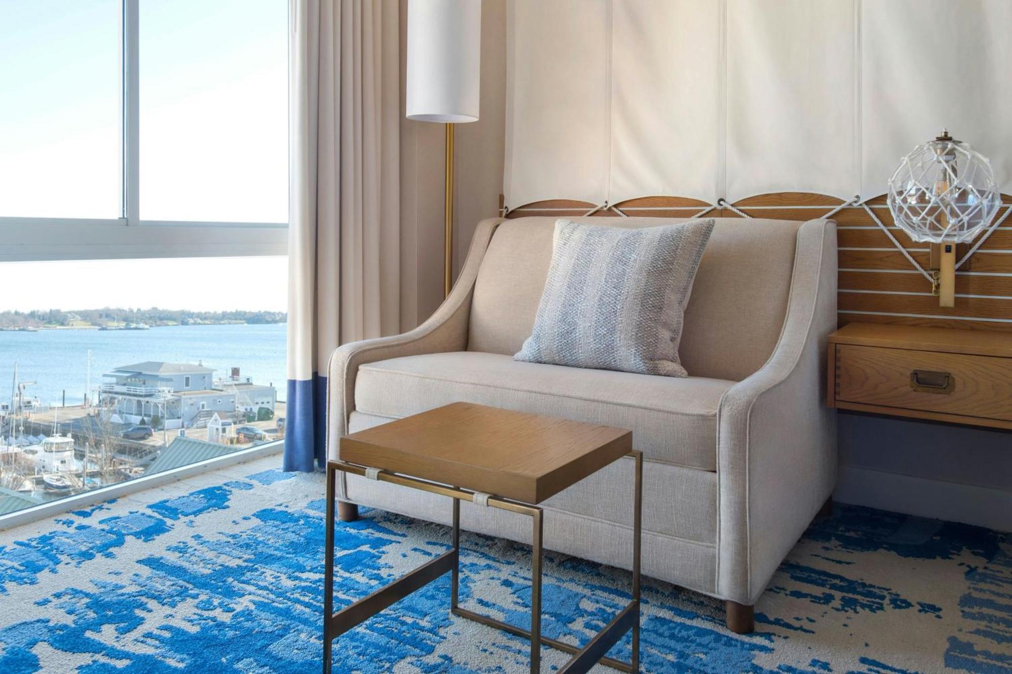 Guest room 1 King Water view Balcony