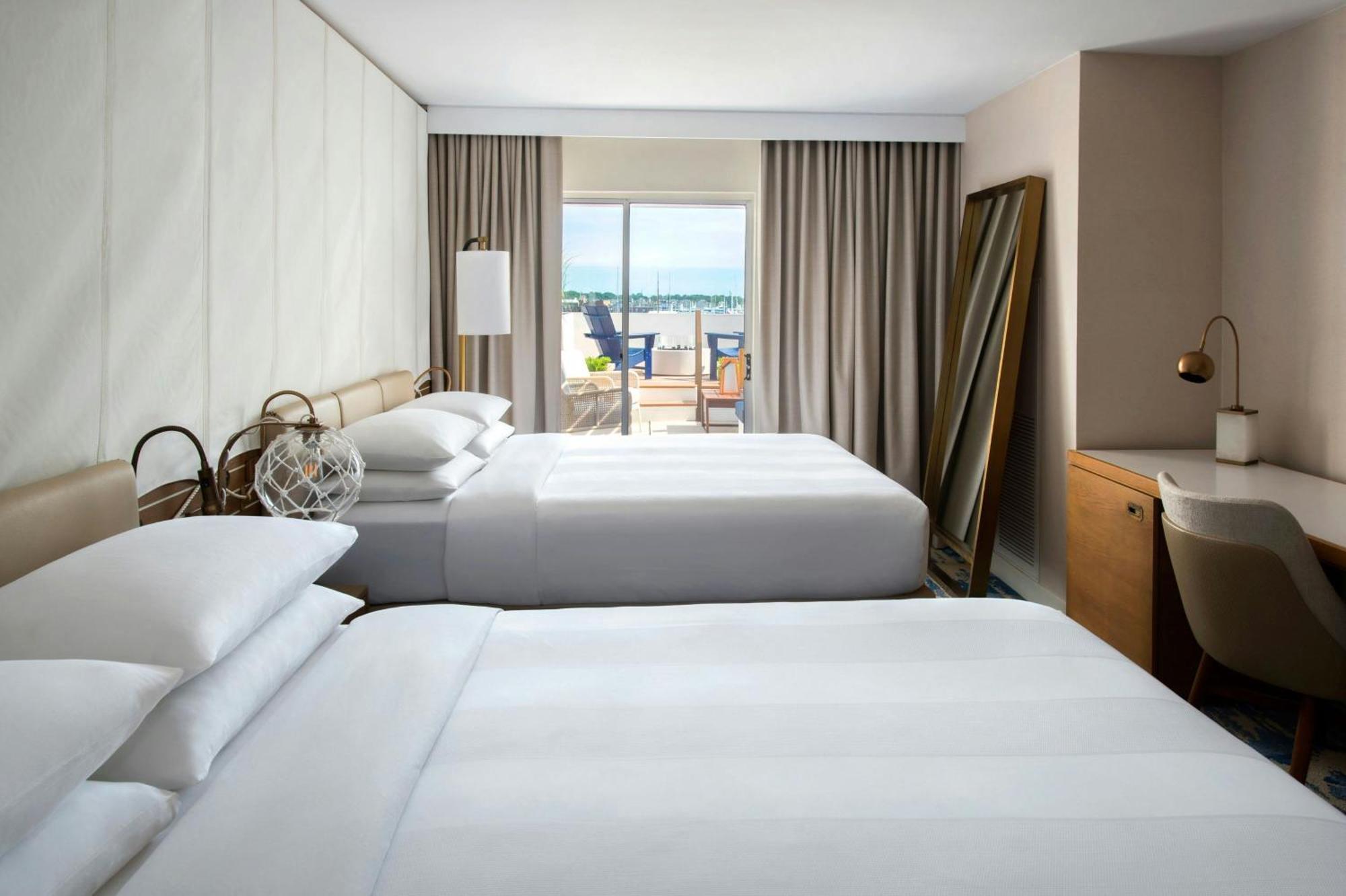 Queen Room Two Queen Beds Balcony Water View