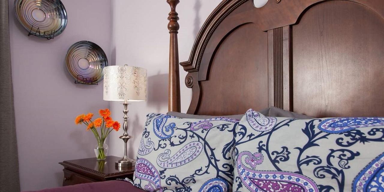 Queen Room