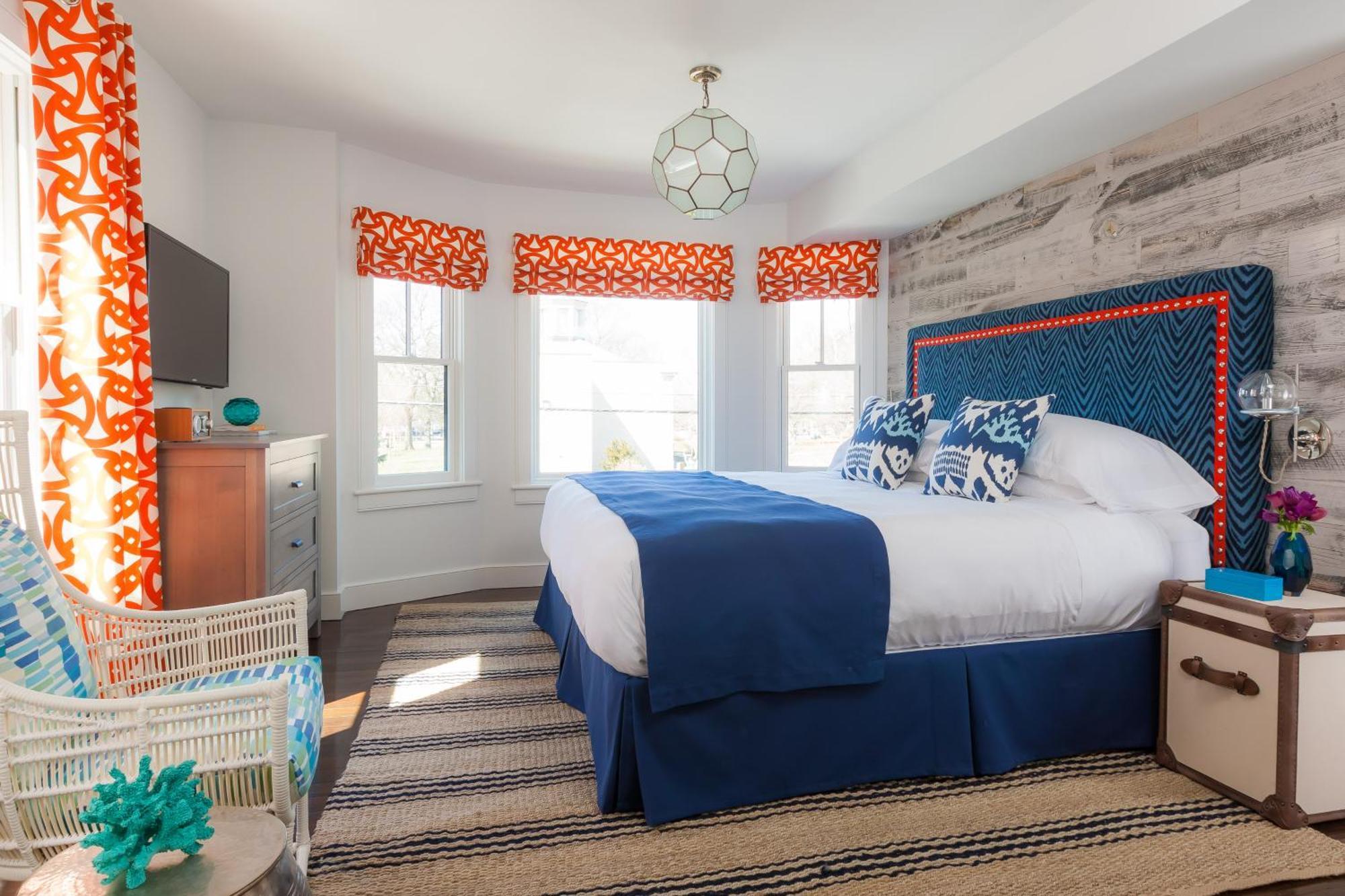 Queen Suite