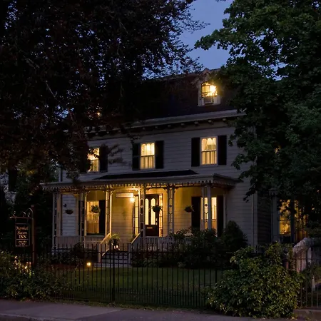 Marshall Slocum Inn-3