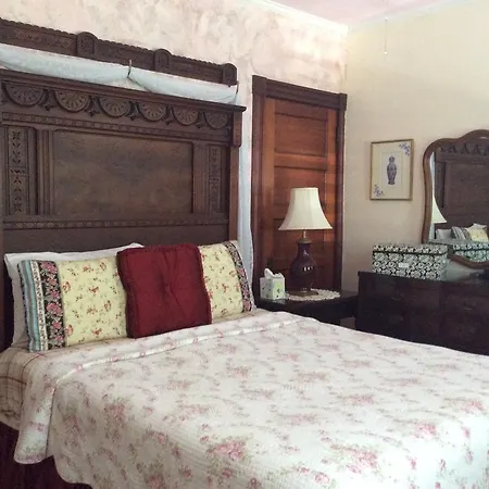 Fair Street Guest House-3