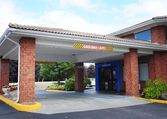 Newport Ri HotelsMotel 6-, Ri